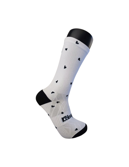 Chaussettes vélo femme coeurs noirs Kelenaya