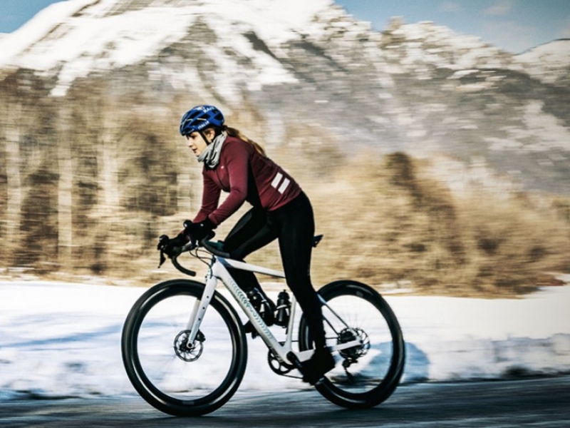 Petit guide du cyclisme en hiver pour les femmes